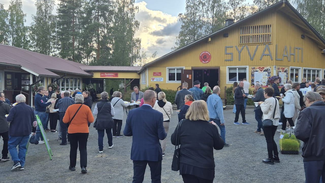 Mhy Etelä-Savo juhlisti 10-vuotista taivaltaan Metsäiltamissa Kangasniemellä